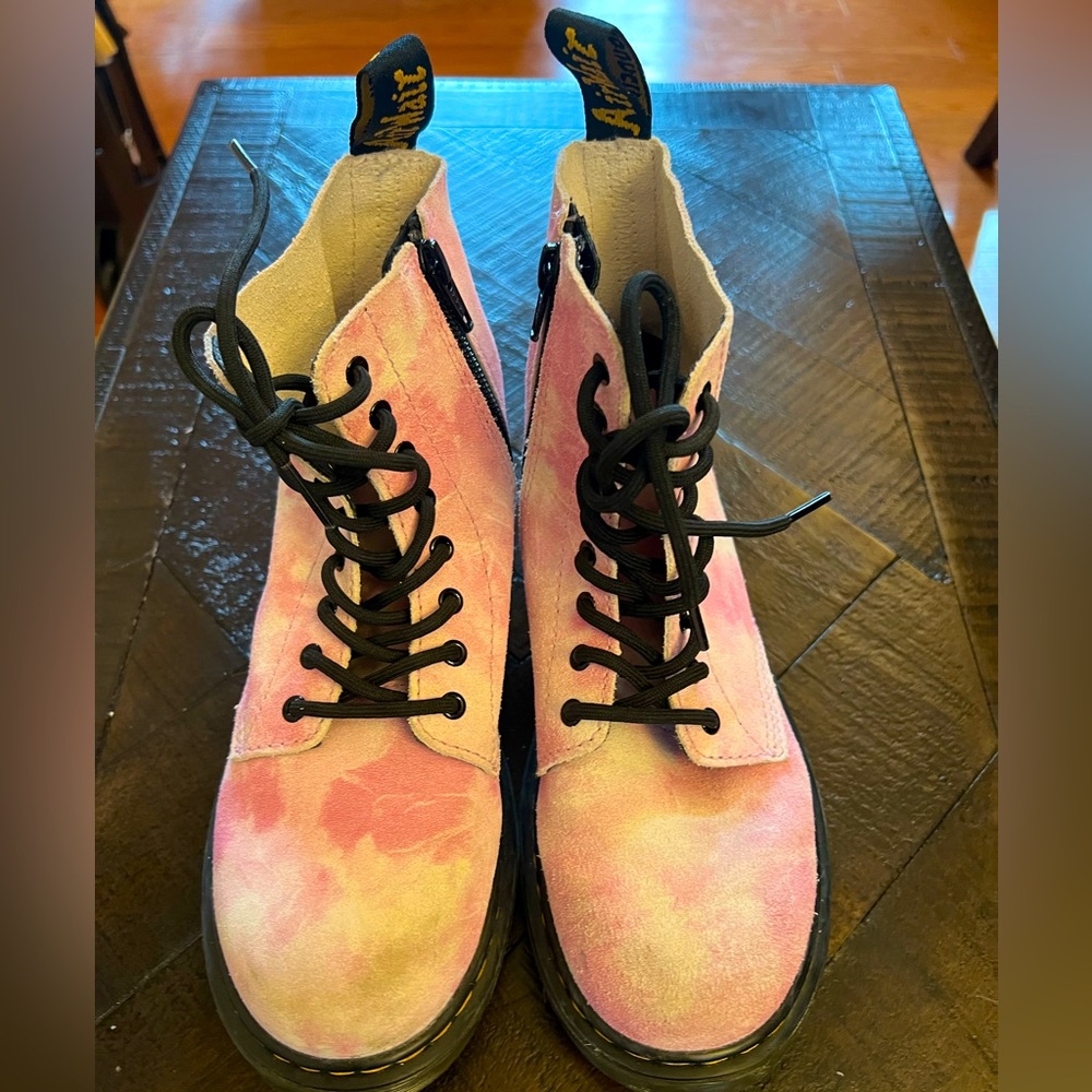 Dr. Marten 1460 boot